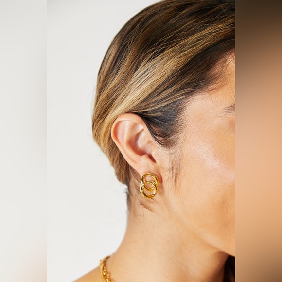 Adored Chunky Chain Drop Earrings - Picture 1 of 3